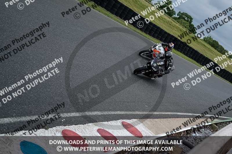 enduro digital images;event digital images;eventdigitalimages;mallory park;mallory park photographs;mallory park trackday;mallory park trackday photographs;no limits trackdays;peter wileman photography;racing digital images;trackday digital images;trackday photos